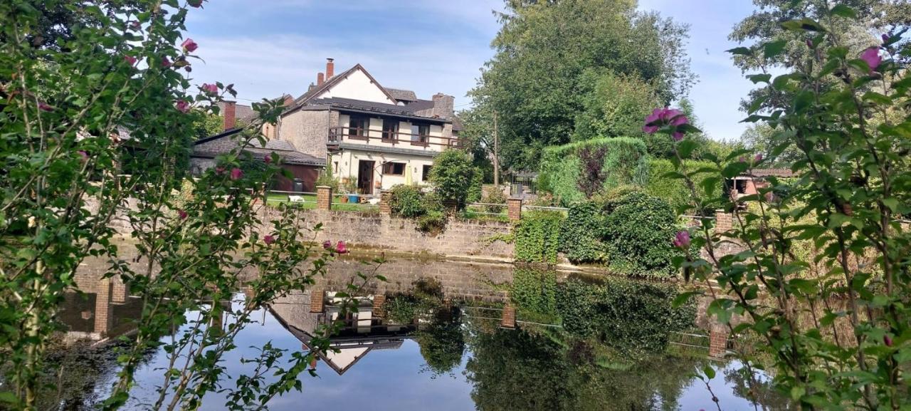 Вилла Le Moulin Des Aulnes Hamois Экстерьер фото